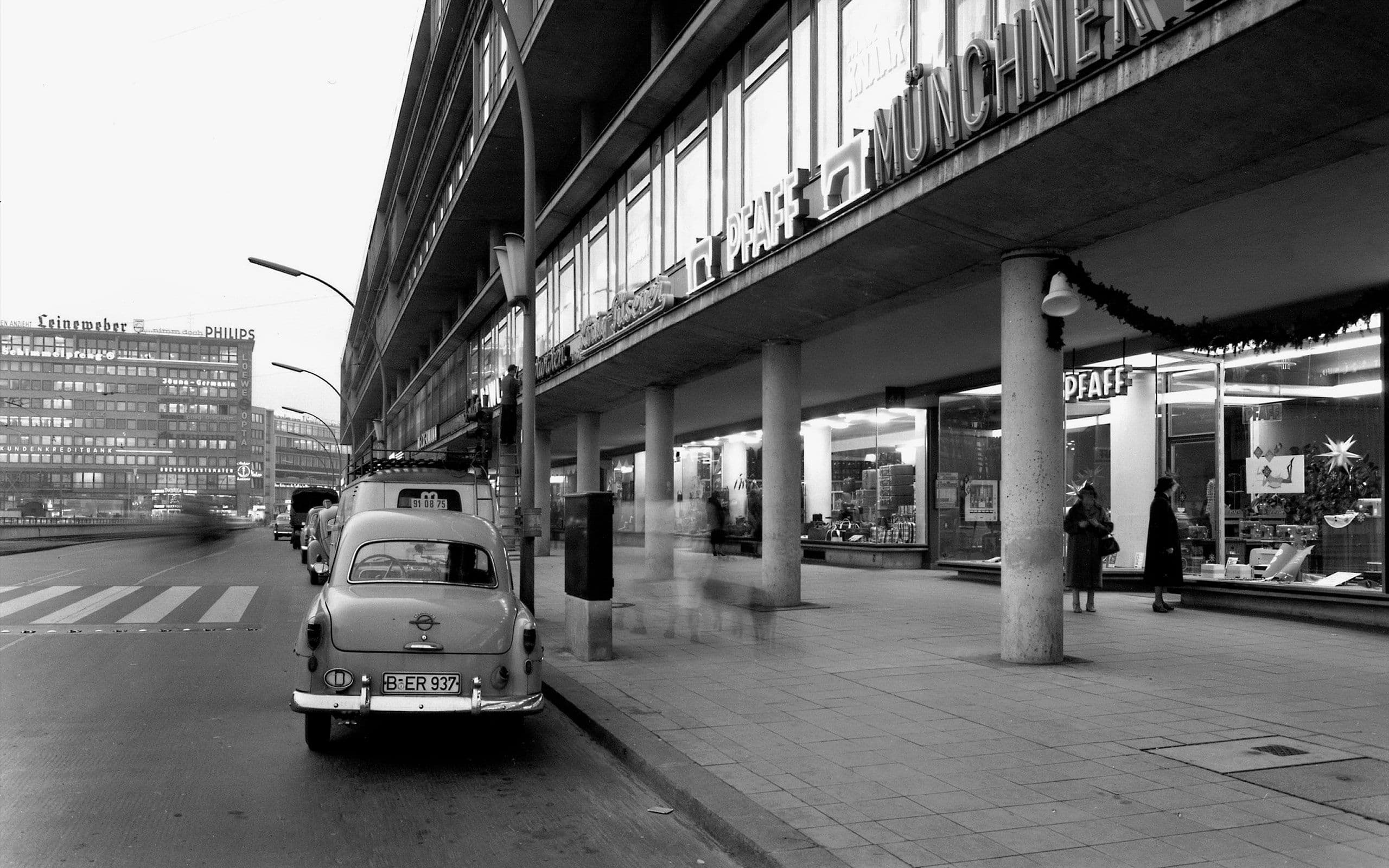 Bikini Berlin Case 1